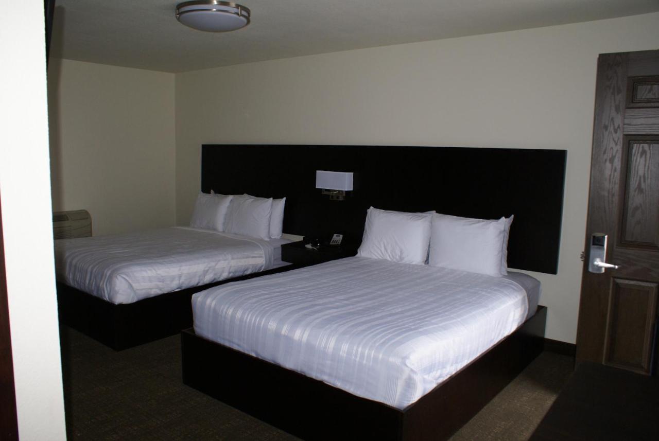 Motel Boarders & By Cobblestone - Syracuse